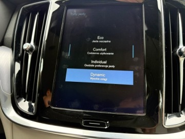 Volvo V60 II  Kombi 2.0 D3 150KM 2020 Volvo V60 2.0 D3 150 KM Skóry Kamera Hak FV23%, zdjęcie 18