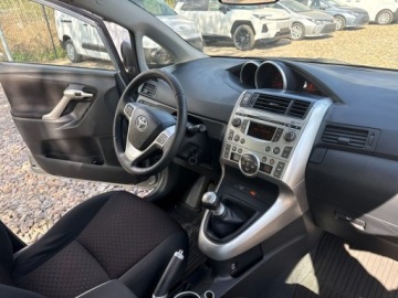 Toyota Verso Minivan 2.0 D-4D 126KM 2011 Toyota Verso 2.0 D-4D Premium 7os 2.0 D-4D Premium, zdjęcie 24