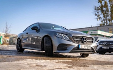 Mercedes Klasa E W213 Cabrio 2.0 200 184KM 2018 Mercedes-Benz Klasa E Mercedes-Benz Klasa E W213 2.0 4Matic 184KM AMG-Line, zdjęcie 3
