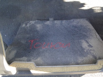 VW TOURAN И КОНСОЛЬ ПРИБОРНОЙ ПАНЕЛИ КОКПИТА