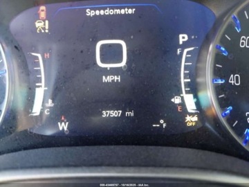 Chrysler Pacifica II 2021 Chrysler Pacifica Touring L 2021 3.6l 3.6 Benzyna 287KM, zdjęcie 11