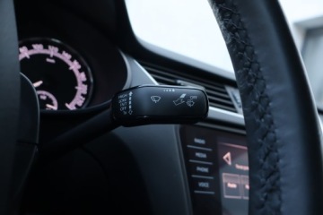 Skoda Octavia III Liftback Facelifting 1.5 TSI ACT 150KM 2019 Skoda Octavia 1.5 TSI, Salon Polska, Serwis ASO, zdjęcie 15