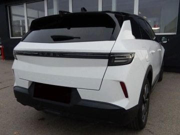 Opel 2026 Od ręki - GS 1.2 Turbo 145KM / Pakiet Tech, Multimedia + Hak, zdjęcie 2