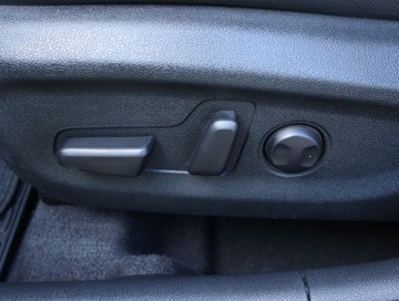 Kia Niro I Crossover 1.6 GDi Hybrid 141KM 2018 Kia Niro Hybrid, Salon Polska, Serwis ASO, zdjęcie 19