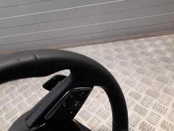 Audi A5 2021 Передняя левая сторона Рулевые колеса