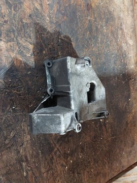 BMW E39 528i M52B28 зажим компрессора кондиционера