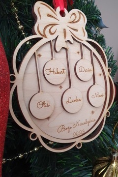 Bombka dekorowana. Bombka drewniana 15 cm. Rodzinna 1 szt. GRAWER