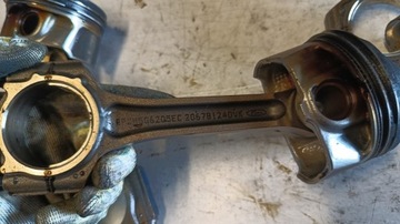 FORD C-MAX II MK2 18R 1.0 ECO PÍST Z OJNICE CM5G6205EC