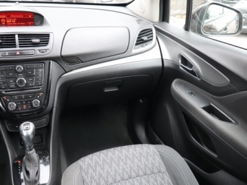 Opel Mokka I SUV 1.7 CDTI ECOTEC 130KM 2015 Opel Mokka 1.7 CDTI, Automat, Klima, Klimatronic, zdjęcie 7