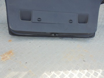 930. КРЫШКА БАГАЖНИКА VW TOURAN И LC9Z