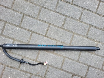 VZPĚRA/TLAKOVAČ KRYT ELELKTRICKÝ IONIQ 5 81831 GI100