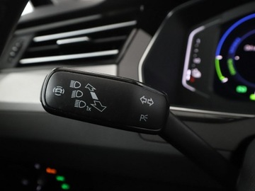 Volkswagen Passat B8 GTE Variant Facelifting 1.4 TSI Plug-In-Hybrid 218KM 2021 Volkswagen Passat 1.4GTE PHEV Automat Panorama, zdjęcie 37