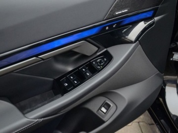 BMW Seria 5 G90-91 Touring 2.0 520d 197KM 2025 BMW Seria 5 BMW 520d xDrive Limuzyna 2.0 Diesel 197KM, zdjęcie 16