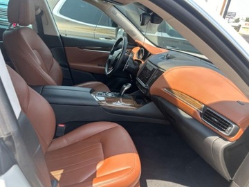 Maserati Levante 3.0 V6 GDI 350KM 2022 Maserati Levante BASE , od ubezpieczyciela 3.0 Benzyna 350KM, zdjęcie 4