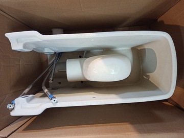 Компактный унитаз LARA с биде и белым краном CREAVIT