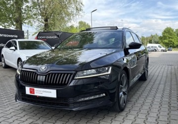 Skoda Superb III Kombi Facelifting 2.0 TDI SCR 200KM 2022 Skoda Superb Sportline, Hak, Matrix, Dach Panoramiczny, DCC, Ambiente 2.0, zdjęcie 30