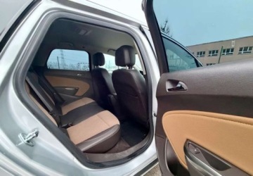 Opel Astra J Sports Tourer 1.4 Turbo ECOTEC 140KM 2011 Opel Astra Opel Astra 1.4 Turbo Cosmo 1.4 Benzyna 140KM, zdjęcie 28