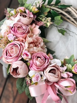 ЦВЕТОЧНЫЙ ВЕНОК НА ДВЕРЬ, ВЕСЕННИЙ ДЕКРЕТ, РОЗЫ