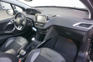Peugeot 2008 I SUV Facelifting 1.6 BlueHDi 120KM 2016 Peugeot 2008 123000km navi serwis ASO z Niemiec, zdjęcie 6