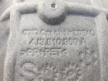 AUDI E-TRON GT PODBĚH LEVÉ ZADNÍ 4J3810969A