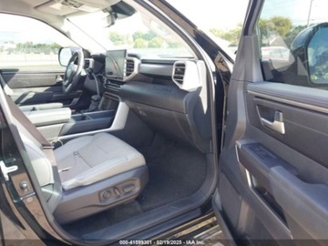 Toyota Tundra II 2022 Toyota Tundra 2022r., SR5, od ubezpieczalni 3.4 Benzyna 389KM, zdjęcie 8