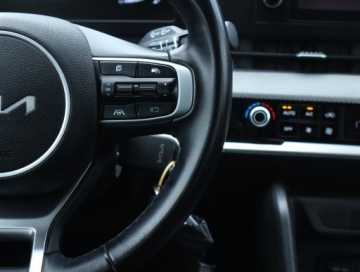 Kia Sportage V SUV 1.6 T-GDI 150KM 2023 Kia Sportage 1.6 T-GDI, Salon Polska, zdjęcie 16