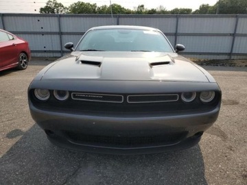 Dodge Challenger III 2023 Dodge Challenger Challenger sxt 3.6 Benzyna 303KM, zdjęcie 1