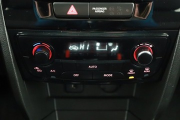 Suzuki Vitara III SUV Facelifting 1.4 BoosterJet 140KM 2019 Suzuki Vitara 1.4 BoosterJet, Salon Polska, 4X4, zdjęcie 9