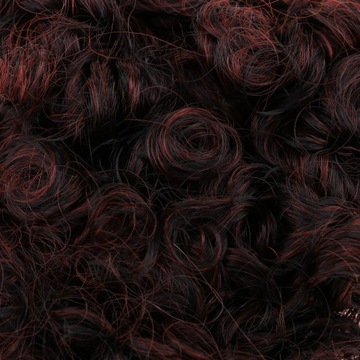 Каштановые вьющиеся волосы с головой