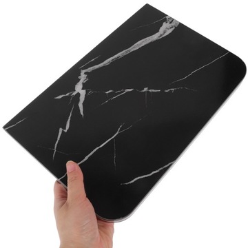 Складной столик крепится на стену. Складные столы