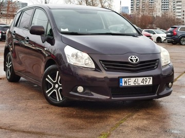 Toyota Verso Minivan 2.0 D-4D 126KM 2010 TOYOTA VERSO 2.0 D-4D 126KM , Monitory DVD, Serwis, Stan bardzo dobry
