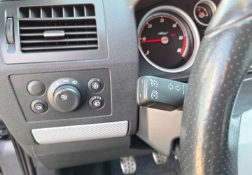 Opel Zafira B 1.9 CDTI ECOTEC 120KM 2006 Opel Zafira 1,9 Diesel 120 km 7- osobowy 1.9 Diesel 120KM, zdjęcie 13