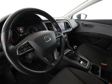 Seat Leon III Hatchback Facelifting 1.6 TDI 115KM 2017 Seat Leon full LED navi klimatyzacja czujniki, zdjęcie 13