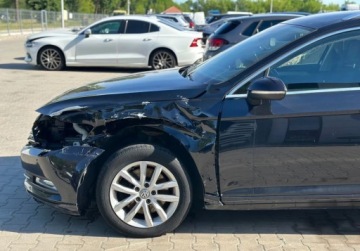 Volkswagen Passat B8 2016 Volkswagen Passat 2.0TDI 150KM 2016r. DSG Salon Polska 2.0 Diesel 150KM, zdjęcie 3