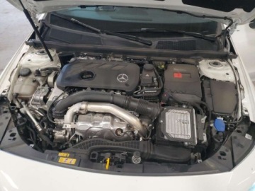 Mercedes CLA C118/X118 2024 Mercedes-Benz CLA 250 4Matic 2024 2.0l 2.0 Benzyna 221KM, zdjęcie 6