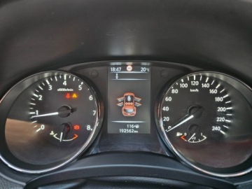 Nissan Qashqai II Crossover 1.6 DIG-T 163KM 2015 Nissan Qashqai 1 wl. ASO Gwarancja kamera navi klima SUPER STAN, zdjęcie 20