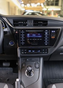 Toyota Auris II 2017 Toyota Auris Hybrid 135 Active 1.8 Hybryda 136KM, zdjęcie 23