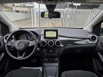 Mercedes Klasa B W246 Sports Tourer Facelifting 1.6 180 122KM 2017 MERCEDES B180, 1,6l benzyna 122KM Automat Niski przebieg: 103,232km, zdjęcie 8