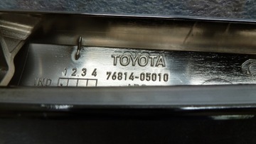 TOYOTA AVENSIS LISTWA CHROM KLAPY TYŁ 76814-05010