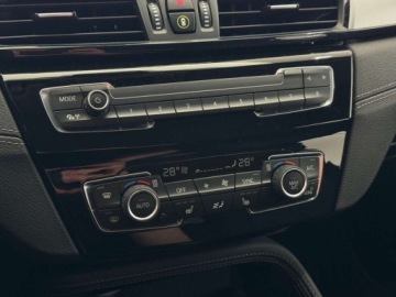 BMW X2 F39 2022 BMW X2 sDrive18i Advantage Kamera cofania Nawigacja Podgrzewane fotele, zdjęcie 23