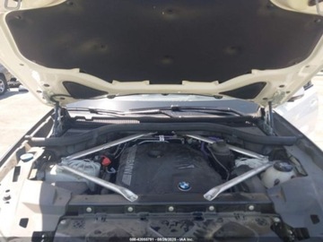 BMW X6 G06 2024 BMW X6 xDrive40I 2024 3.0l 3.0 Benzyna 375KM, zdjęcie 8