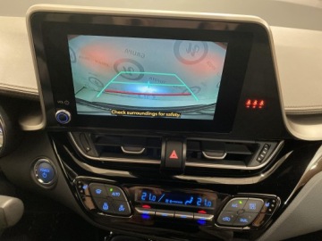 Toyota C-HR I Crossover Facelifting 1.8 Hybrid 122KM 2022 Toyota C-HR 1.8 Hybrid Executive Toyota C-HR 1.8 E, zdjęcie 16