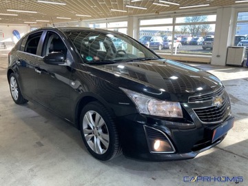 Chevrolet Cruze Sedan 1.4T DOHC 140KM 2013 Chevrolet Cruze 1.4T Bardzo Bogata Wersja Bezwypadkowy 1.4 Benzyna 140KM, zdjęcie 4