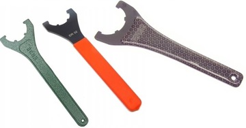 ФРЕЗЕРНЫЙ КОРПУС BT40 +12 ВТУЛКИ ER32 BT 40 ER 32