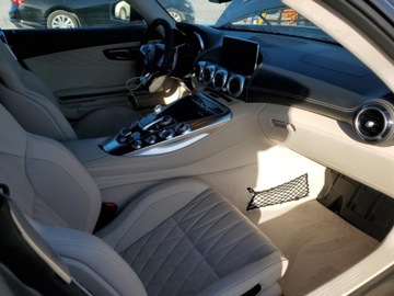 Mercedes AMG GT C190 2018 Mercedes-Benz AMG GT C 2018 4.0l 4.0 Benzyna 550KM, zdjęcie 3