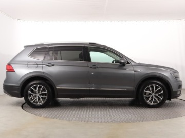 Volkswagen Tiguan Allspace SUV 1.4 TSI ACT 150KM 2018 VW Tiguan Allspace 1.4 TSI, Salon Polska, Automat, zdjęcie 5