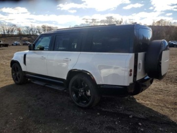 Land Rover Defender IV (L663) 2025 Land Rover Defender 130 X-Dynamic SE 2025 3.0l 3.0 Benzyna 395KM, zdjęcie 1