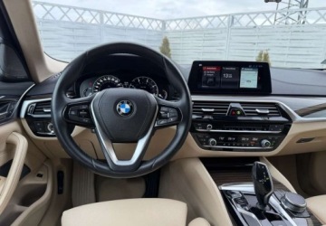 BMW Seria 5 G30-G31 Touring 520d 190KM 2018 BMW Seria 5 BMW Seria 5 2.0 Diesel 190KM, zdjęcie 13