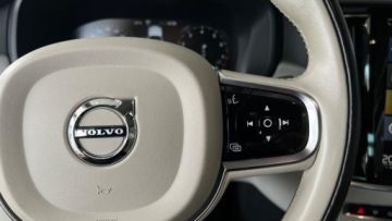 Volvo S90 II Sedan 2.0 T5 250KM 2019 Volvo S90 2.0 Turbo benzyna 250 km Polski salon Bogsata wersja wyposazenia, zdjęcie 29