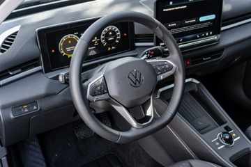 Volkswagen T-Roc II 1.5 eTSI 116KM 2026 Volkswagen T-Roc Life 1.5 eTSI 150 KM DSG -, zdjęcie 10